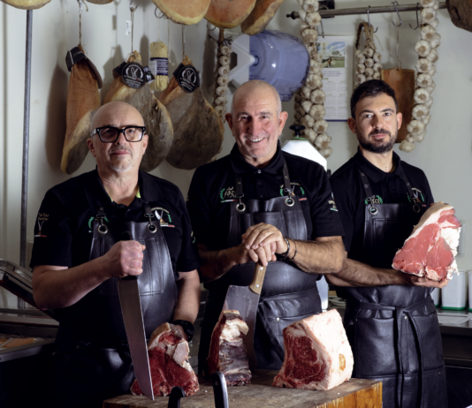 LA CARNE TRADIZIONE PER PALATI FINI